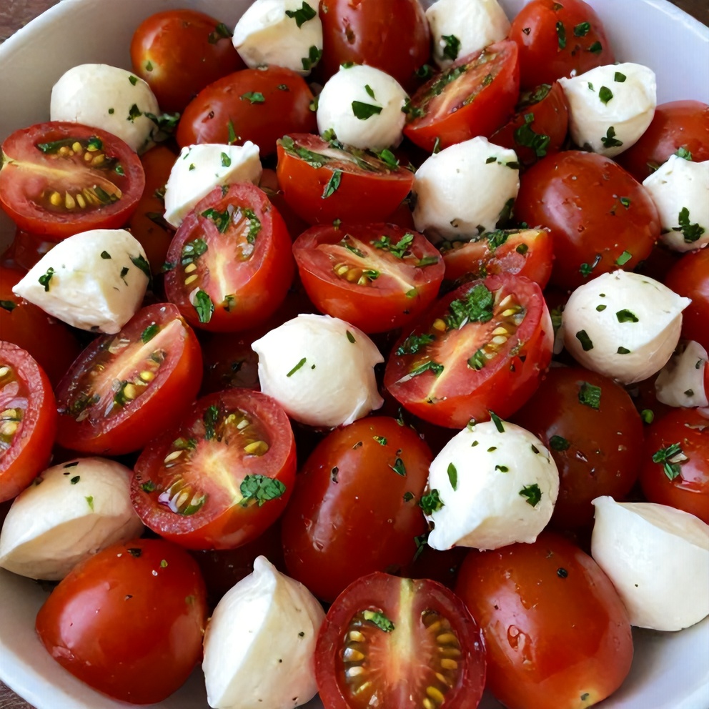 Easy Cherry Tomato Salad