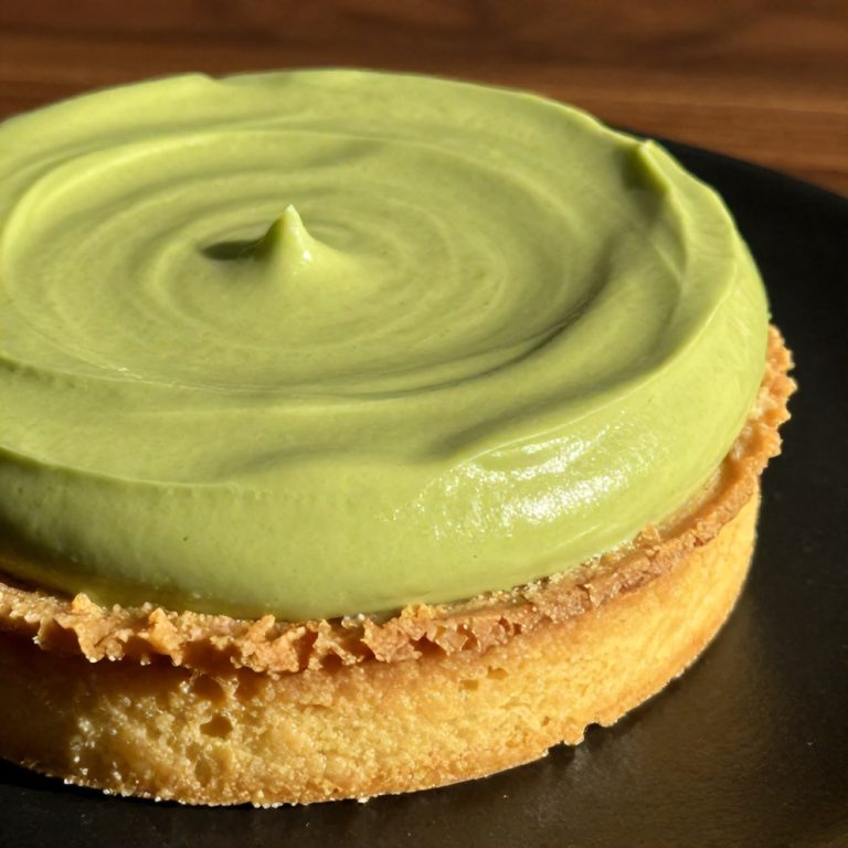 Easy No-Bake Matcha Coconut Cream Tart