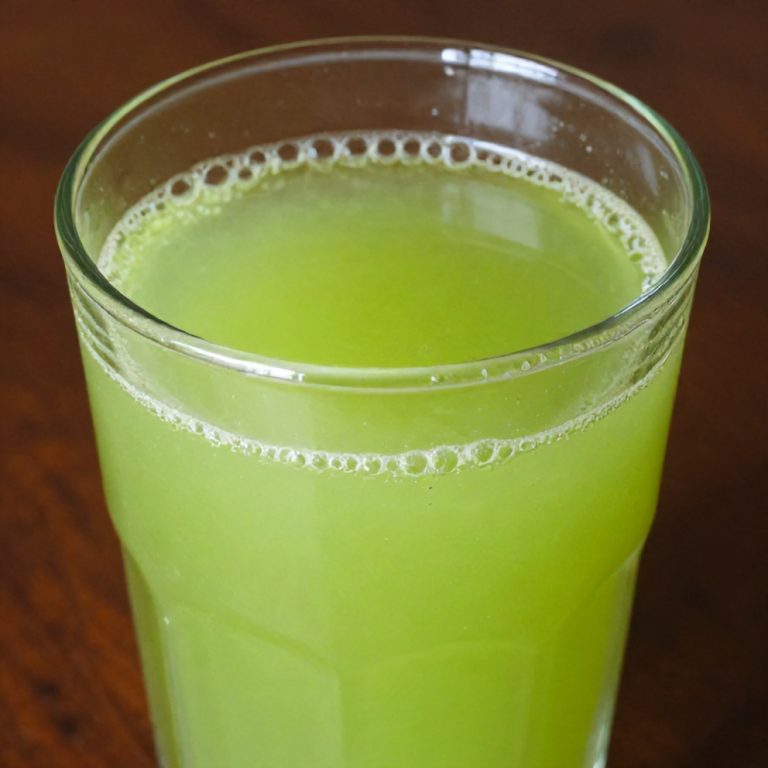 Spring Celery Apple Juice